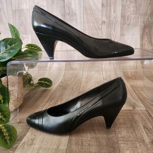 Sesto Meucci Vintage NWT Black Leather Pumps Size 6.5M
